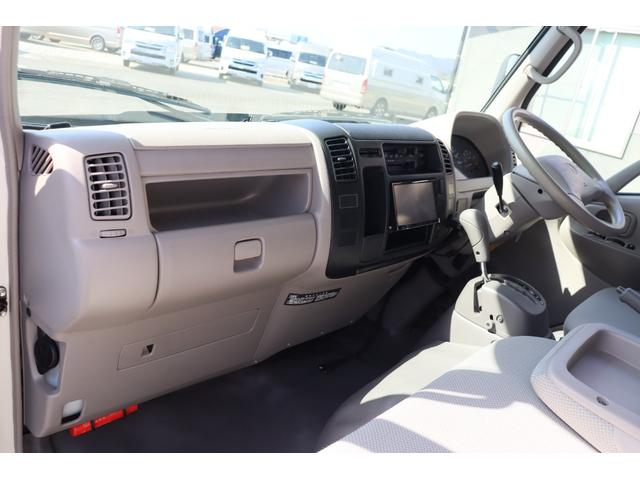 カムロード ナッツＲＶ　クレソンボーダーエディション　二段ベッド　ＦＦヒーター　ツインサブＢＴ　リアクーラー　テレビ　インバーター　冷蔵庫　ルーフベント　シンク　外部電源　走行充電　オーニング　ナビ　Ｂｌｕｅｔｏｏｔｈ　フルセグ　ＥＴＣ　キャンピングカー（29枚目）