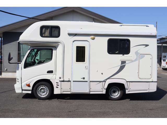 カムロード ナッツＲＶ　クレソンボーダーエディション　二段ベッド　ＦＦヒーター　ツインサブＢＴ　リアクーラー　テレビ　インバーター　冷蔵庫　ルーフベント　シンク　外部電源　走行充電　オーニング　ナビ　Ｂｌｕｅｔｏｏｔｈ　フルセグ　ＥＴＣ　キャンピングカー（38枚目）