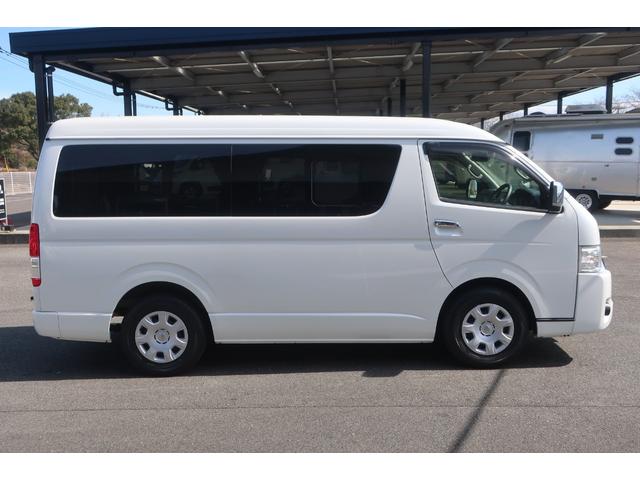 ���X�̉c�Ǝ��Ԃ͂`�l�X�F�O�O�`�o�l�P�W�F�O�O�܂łƂȂ�܂��B���T�Ηj������x���ɂȂ�܂��̂ŁA�����ӂ��������B�F�l�̂����X�S��肨�������Ă���܂��B