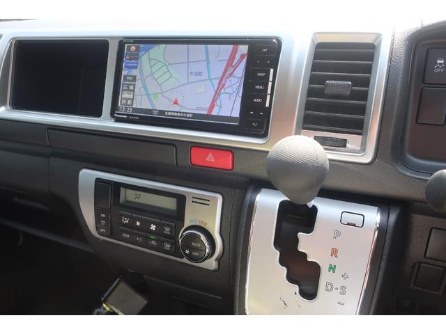 ���X�̉c�Ǝ��Ԃ͂`�l�X�F�O�O�`�o�l�P�W�F�O�O�܂łƂȂ�܂��B���T�Ηj������x���ɂȂ�܂��̂ŁA�����ӂ��������B�F�l�̂����X�S��肨�������Ă���܂��B