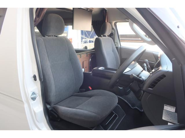 ���X�̉c�Ǝ��Ԃ͂`�l�X�F�O�O�`�o�l�P�W�F�O�O�܂łƂȂ�܂��B���T�Ηj������x���ɂȂ�܂��̂ŁA�����ӂ��������B�F�l�̂����X�S��肨�������Ă���܂��B