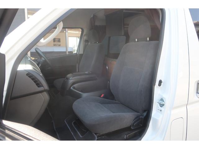 ���X�̉c�Ǝ��Ԃ͂`�l�X�F�O�O�`�o�l�P�W�F�O�O�܂łƂȂ�܂��B���T�Ηj������x���ɂȂ�܂��̂ŁA�����ӂ��������B�F�l�̂����X�S��肨�������Ă���܂��B