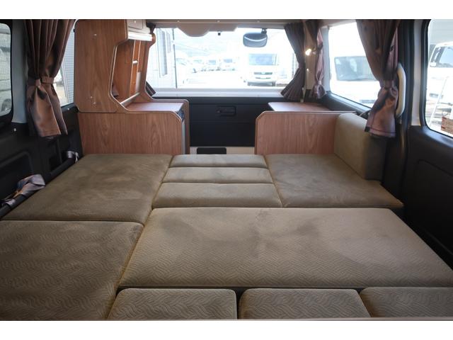 ���X�̉c�Ǝ��Ԃ͂`�l�X�F�O�O�`�o�l�P�W�F�O�O�܂łƂȂ�܂��B���T�Ηj������x���ɂȂ�܂��̂ŁA�����ӂ��������B�F�l�̂����X�S��肨�������Ă���܂��B