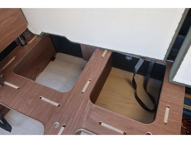 ���X�̉c�Ǝ��Ԃ͂`�l�X�F�O�O�`�o�l�P�W�F�O�O�܂łƂȂ�܂��B���T�Ηj������x���ɂȂ�܂��̂ŁA�����ӂ��������B�F�l�̂����X�S��肨�������Ă���܂��B