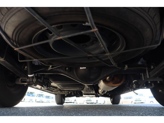 ハイエースバン ＦＯＣＳ　ＤＳコンパクト　ＦＦヒーター　インバーター４００Ｗ　ツインサブバッテリー　冷蔵庫　シンク　リアクーラー　リアヒーター　走行充電　外部電源　フリップダウンモニター　ナビ　Ｂｌｕｅｔｏｏｔｈ　フルセグ　Ｂｌｕｅｔｏｏｔｈ（20枚目）