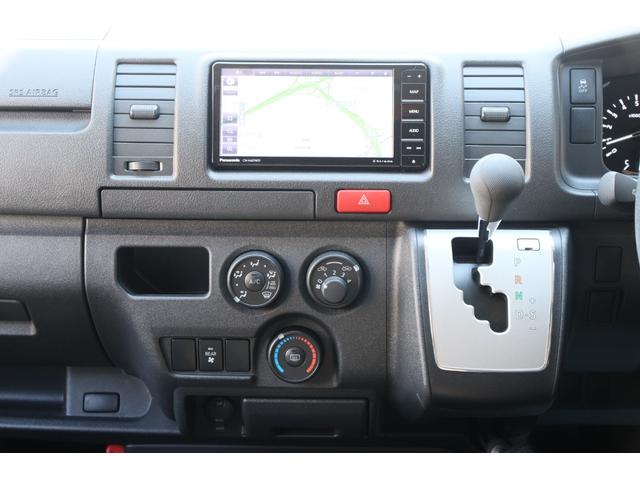 ハイエースバン ＦＯＣＳ　ＤＳコンパクト　ＦＦヒーター　インバーター４００Ｗ　ツインサブバッテリー　冷蔵庫　シンク　リアクーラー　リアヒーター　走行充電　外部電源　フリップダウンモニター　ナビ　Ｂｌｕｅｔｏｏｔｈ　フルセグ　Ｂｌｕｅｔｏｏｔｈ（22枚目）