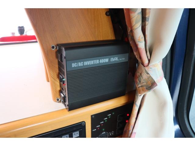 ���X�̉c�Ǝ��Ԃ͂`�l�X�F�O�O�`�o�l�P�W�F�O�O�܂łƂȂ�܂��B���T�Ηj������x���ɂȂ�܂��̂ŁA�����ӂ��������B�F�l�̂����X�S��肨�������Ă���܂��B