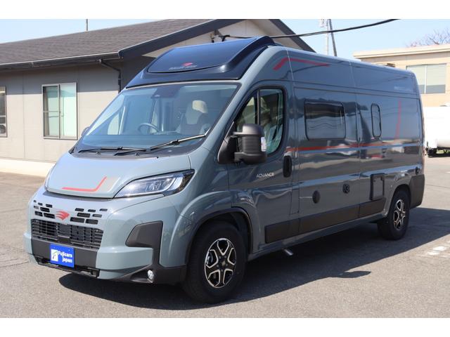 �t���k�d�c�w�b�h���C�g�@�o���t�����g�X�J�C���[�t