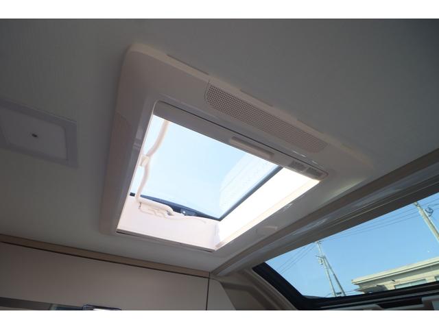 ���X�̉c�Ǝ��Ԃ͂`�l�X�F�O�O�`�o�l�P�W�F�O�O�܂łƂȂ�܂��B���T�Ηj������x���ɂȂ�܂��̂ŁA�����ӂ��������B�F�l�̂����X�S��肨�������Ă���܂��B