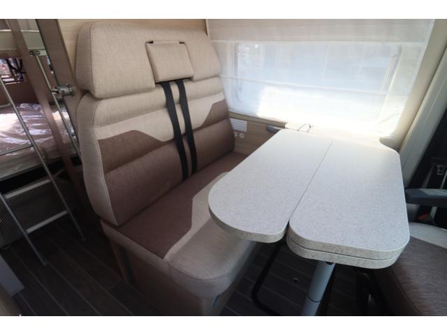 ���X�̉c�Ǝ��Ԃ͂`�l�X�F�O�O�`�o�l�P�W�F�O�O�܂łƂȂ�܂��B���T�Ηj������x���ɂȂ�܂��̂ŁA�����ӂ��������B�F�l�̂����X�S��肨�������Ă���܂��B