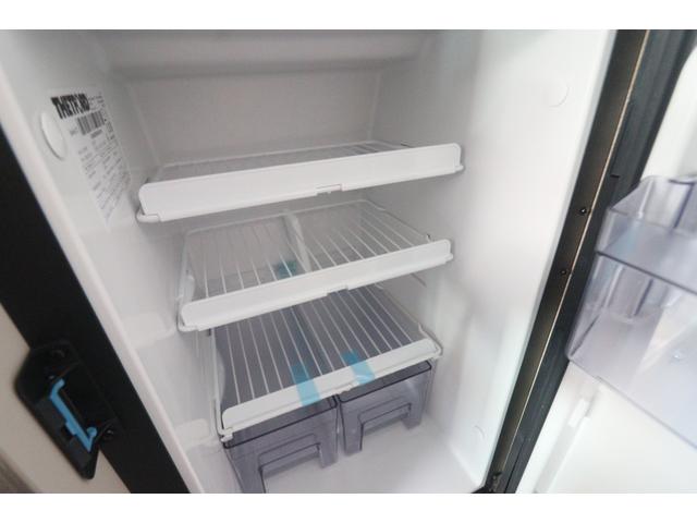 ���X�̉c�Ǝ��Ԃ͂`�l�X�F�O�O�`�o�l�P�W�F�O�O�܂łƂȂ�܂��B���T�Ηj������x���ɂȂ�܂��̂ŁA�����ӂ��������B�F�l�̂����X�S��肨�������Ă���܂��B