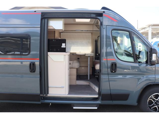 ���X�̉c�Ǝ��Ԃ͂`�l�X�F�O�O�`�o�l�P�W�F�O�O�܂łƂȂ�܂��B���T�Ηj������x���ɂȂ�܂��̂ŁA�����ӂ��������B�F�l�̂����X�S��肨�������Ă���܂��B