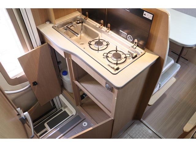 カムロード バンテック コルドリーブス 家庭用エアコン FFヒーター ソーラーパネル インバーター1500W トリプルサブバッテリー マックスファン 冷蔵庫 ナビ フルセグ Bluetooth ETC2.0 ワンオーナー キャンピングカー(10枚目)