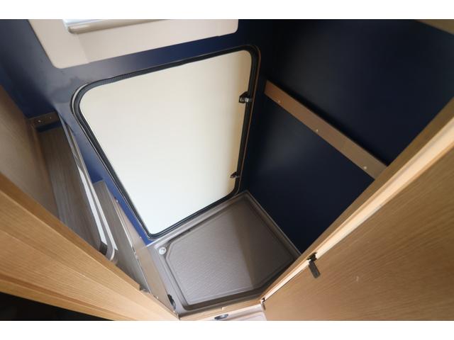 カムロード バンテック コルドリーブス 家庭用エアコン FFヒーター ソーラーパネル インバーター1500W トリプルサブバッテリー マックスファン 冷蔵庫 ナビ フルセグ Bluetooth ETC2.0 ワンオーナー キャンピングカー(12枚目)