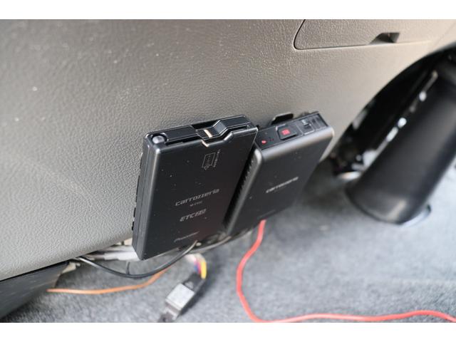 カムロード バンテック コルドリーブス 家庭用エアコン FFヒーター ソーラーパネル インバーター1500W トリプルサブバッテリー マックスファン 冷蔵庫 ナビ フルセグ Bluetooth ETC2.0 ワンオーナー キャンピングカー(42枚目)