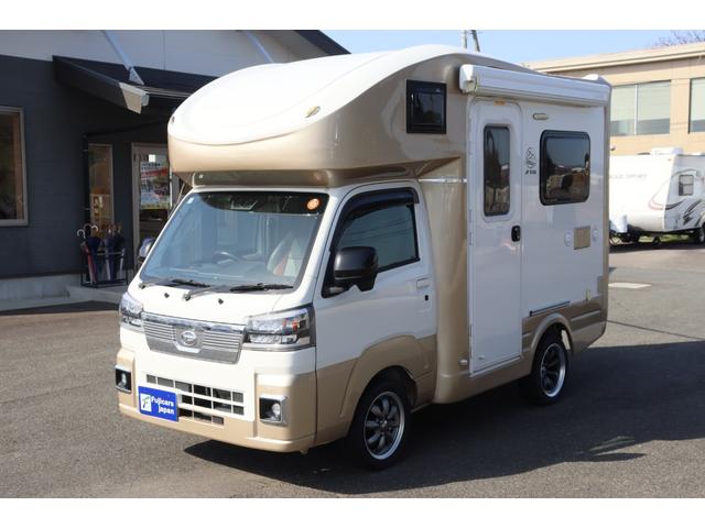 ハイゼットトラック ＪＰスター　ハッピー１＋　４ＷＤ　４００Ａｈリチウム／１２Ｖクーラー／ＦＦヒーター／冷蔵庫／液晶テレビ／電子レンジ／マックスファン／サイバーナビ／ＥＴＣ２．０／前後ドラレコ／前後スタビ／社外ショック／リアエアロ／キャンピングカー（17枚目）