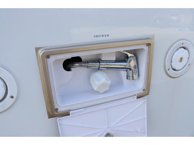 ハイゼットトラック ＪＰスター　ハッピー１＋　４ＷＤ　４００Ａｈリチウム／１２Ｖクーラー／ＦＦヒーター／冷蔵庫／液晶テレビ／電子レンジ／マックスファン／サイバーナビ／ＥＴＣ２．０／前後ドラレコ／前後スタビ／社外ショック／リアエアロ／キャンピングカー（30枚目）