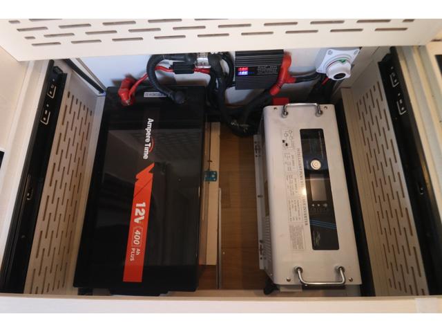 ハイゼットトラック ＪＰスター　ハッピー１＋　４ＷＤ　４００Ａｈリチウム／１２Ｖクーラー／ＦＦヒーター／冷蔵庫／液晶テレビ／電子レンジ／マックスファン／サイバーナビ／ＥＴＣ２．０／前後ドラレコ／前後スタビ／社外ショック／リアエアロ／キャンピングカー（62枚目）