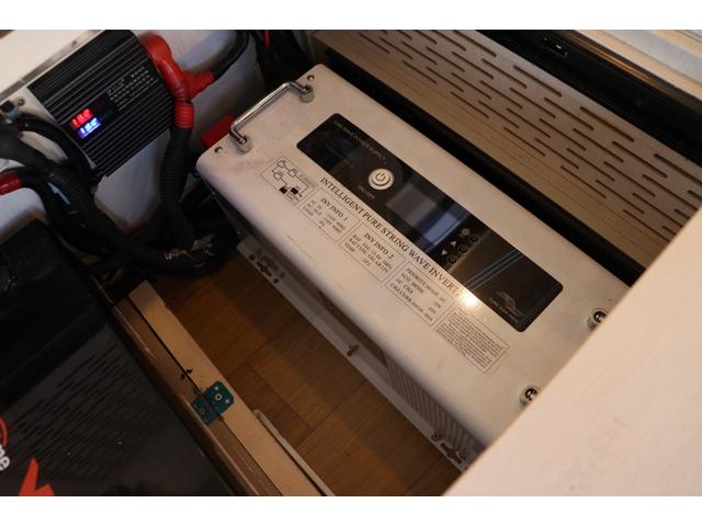 ハイゼットトラック ＪＰスター　ハッピー１＋　４ＷＤ　４００Ａｈリチウム／１２Ｖクーラー／ＦＦヒーター／冷蔵庫／液晶テレビ／電子レンジ／マックスファン／サイバーナビ／ＥＴＣ２．０／前後ドラレコ／前後スタビ／社外ショック／リアエアロ／キャンピングカー（64枚目）