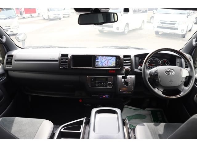 ハイエースバン ケイワークス クラシックバン ポップアップルーフ ワンオーナー/ダークプライムベース/TSS/FFヒーター/サブバッテリー/CTEK充電器/外部充電/1000Wインバーター/床堀8ナンバー/網戸2枚/前後ドラレコ/バックカメラ/キャンピングカー(14枚目)