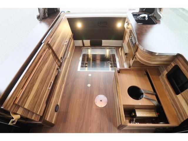 ハイエースバン ケイワークス クラシックバン ポップアップルーフ ワンオーナー/ダークプライムベース/TSS/FFヒーター/サブバッテリー/CTEK充電器/外部充電/1000Wインバーター/床堀8ナンバー/網戸2枚/前後ドラレコ/バックカメラ/キャンピングカー(60枚目)