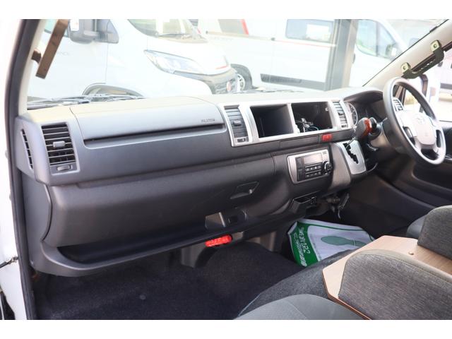 ���X�̉c�Ǝ��Ԃ͂`�l�X�F�O�O�`�o�l�P�W�F�O�O�܂łƂȂ�܂��B���T�Ηj������x���ɂȂ�܂��̂ŁA�����ӂ��������B�F�l�̂����X�S��肨�������Ă���܂��B