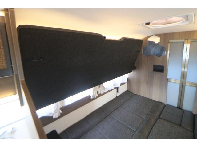 ���X�̉c�Ǝ��Ԃ͂`�l�X�F�O�O�`�o�l�P�W�F�O�O�܂łƂȂ�܂��B���T�Ηj������x���ɂȂ�܂��̂ŁA�����ӂ��������B�F�l�̂����X�S��肨�������Ă���܂��B