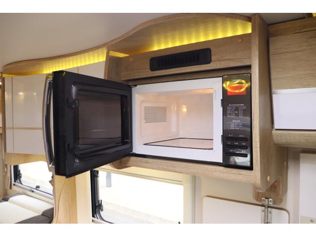 ナッツＲＶ　クレア５．３Ｘエボリューション　家庭用エアコン　ＦＦヒーター　ソーラーパネル　インバーター１５００Ｗ　テレビ　電子レンジ　オーニング　マックスファン　フェイスパネル　Ｗタイヤ　内部電源　前後ドラレコ　常設ベッド　ナビ　ＥＴＣ２．０（画像32）