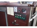 クレソンボヤージュ　エボライト　キャンピングカー　家庭用エアコン　ＦＦヒーター　ソーラーパネル　インバーター１５００Ｗ　トリプルサブ　電子レンジ　テレビ　　リアスタビライザー　強化ショック　冷蔵庫　シンク　リアクーラー　バックカメラ（9枚目）