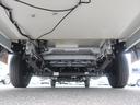 ローラーチーム　ゼフィーロ２８５ＴＬ　新車　キャンピングカー　乗車５名　就寝５名　家庭用エアコン　セーフティパック　燃料タンク９０Ｌ　右ハンドル　ＬＥＤデイライト　パーキングセンサー　温水ボイラー　ＦＦヒーター　電動プルダウンベッド　１８０馬力（25枚目）