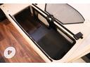 ナッツＲＶ　フォルトナ　タイプＭ　ＯＰ３７２　コンフォートパッケージ（電動プルダウンベッド　家庭用エアコン　リチウム２００Ａｈ追加）　シャワーキット　ＦＦヒーター　テレビ　リア用チューナー　デジタルＴＶチューナー　Ｔ－ＳＲ足廻り　キャンピングカー（66枚目）