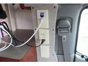 ナッツＲＶ　クレソンジャーニー　タイプＸ　先進安全装備／家庭用エアコン／急速充電／１５００Ｗインバーター／給排水タンク６０Ｌ／強化ショック／ビックＸナビ／７人乗りＦＦヒーター／液晶テレビ／電子レンジ／トリプルサブＢＴ／キャンピングカー（56枚目）