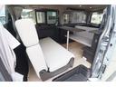 キャラバン ＦＯＣＳ　ＣＬＯＳＥＲ　Ｃａｍｐｅｒ　フォックス　クローサーキャンパー／ステルスグレー（特別塗装色）／純正フロアマット／高断熱処理／シンクキット／ＲＥＶＯシート／走行充電／外部充電／バッテリーモニター／ポタ電用コンセント／キャンピングカー（3枚目）
