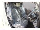 FOCS Luz フォックス ルソ Cスタイル 新車 特別塗装色/レザーシート加工/高断熱処理/サブバッテリー/走行充電/外部充電/バッテリーモニター/脱着式テーブル/フリップダウンモニター/ナビ電源SW/ポータブル電源用コンセント/キャンピングカー(28枚目)