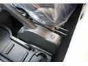 FOCS Luz フォックス ルソ Cスタイル 新車 特別塗装色/レザーシート加工/高断熱処理/サブバッテリー/走行充電/外部充電/バッテリーモニター/脱着式テーブル/フリップダウンモニター/ナビ電源SW/ポータブル電源用コンセント/キャンピングカー(34枚目)