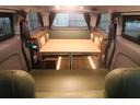 FOCS Luz フォックス ルソ Bスタイル 新車 特別塗装色/レザーシート加工/高断熱処理/サブバッテリー/走行充電/外部充電/バッテリーモニター/脱着式テーブル/フリップダウンモニター/ナビ電源SW/ポータブル電源用コンセント/キャンピングカー(35枚目)