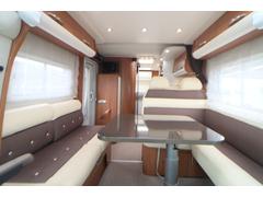 ����Ϲ������Ƥ��ꡢ�Ȥ�������ɤ����ߥ٥åɥ����פΥ쥤�����ȤǤ��� 2