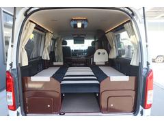 �ơ��֥뤬�դ����ޤޤǤ�٥å�Ÿ����ǽ�Ǥ��� 6