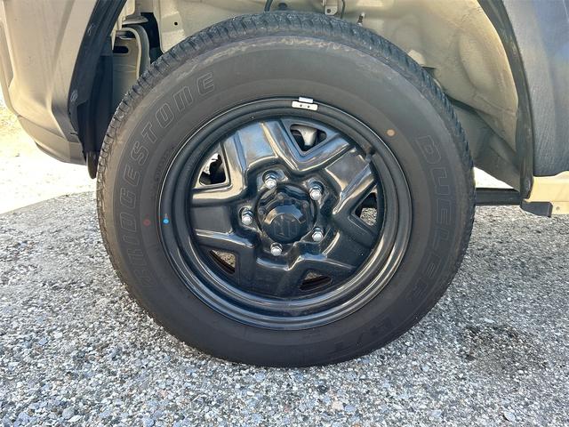 ジムニー ＸＬ　４ＷＤ　ＥＴＣ　バックカメラ　ナビ　ＴＶ　オートライト　スマートキー　アイドリングストップ　電動格納ミラー　シートヒーター　ＡＴ　盗難防止システム　ＡＢＳ　ＥＳＣ　ＣＤ　ＤＶＤ再生　ＵＳＢ（20枚目）