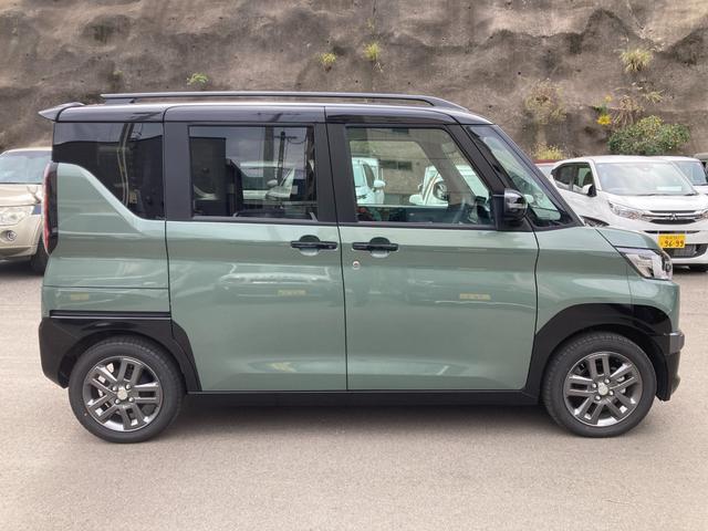 デリカミニ Ｔ　プレミアム　衝突軽減装置　ターボエンジン　オートハイビーム　ＬＫＡ　パワステ　フルタイム４ＷＤ　エアバッグ　ＬＥＤヘッド　ＥＳＣ　サイドカメラ　インテリキー　キーフリー　アルミホイール　ルーフレール　シートヒータ（7枚目）