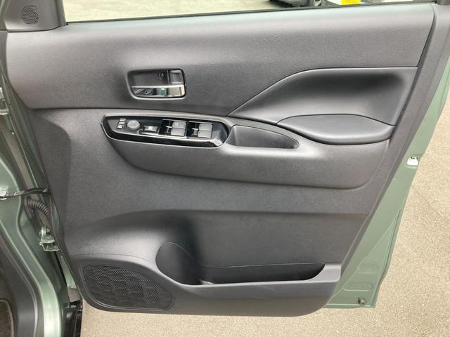 デリカミニ Ｔ　プレミアム　衝突軽減装置　ターボエンジン　オートハイビーム　ＬＫＡ　パワステ　フルタイム４ＷＤ　エアバッグ　ＬＥＤヘッド　ＥＳＣ　サイドカメラ　インテリキー　キーフリー　アルミホイール　ルーフレール　シートヒータ（25枚目）