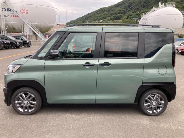 デリカミニ Ｇ　プレミアム　ワンセグ　アダプティブクルーズコントロール　オートマチックハイビーム　ＬＥＤ　シートヒーター　ベンチシート　ルーフレール　エアコン　コーナーセンサー　パワステ　アルミホイール　キーレスエントリー（3枚目）