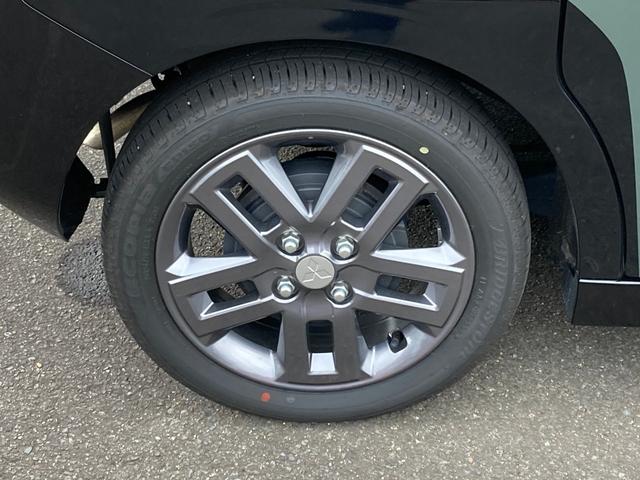 デリカミニ Ｇ　プレミアム　ワンセグ　アダプティブクルーズコントロール　オートマチックハイビーム　ＬＥＤ　シートヒーター　ベンチシート　ルーフレール　エアコン　コーナーセンサー　パワステ　アルミホイール　キーレスエントリー（16枚目）