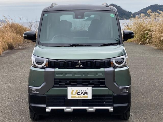 デリカミニ Ｔ　プレミアム　６６０　Ｔ　プレミアム　４ＷＤ　ＣＤ・デジタルルームミラー・全周囲カメラ　衝突軽減装置　ターボエンジン　オートハイビーム　ＬＫＡ　パワステ　フルタイム４ＷＤ　エアバッグ　ＬＥＤヘッド　ＥＳＣ　ＡＢＳ（9枚目）