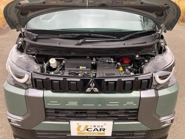 デリカミニ Ｔ　プレミアム　６６０　Ｔ　プレミアム　４ＷＤ　ＣＤ・デジタルルームミラー・全周囲カメラ　衝突軽減装置　ターボエンジン　オートハイビーム　ＬＫＡ　パワステ　フルタイム４ＷＤ　エアバッグ　ＬＥＤヘッド　ＥＳＣ　ＡＢＳ（10枚目）