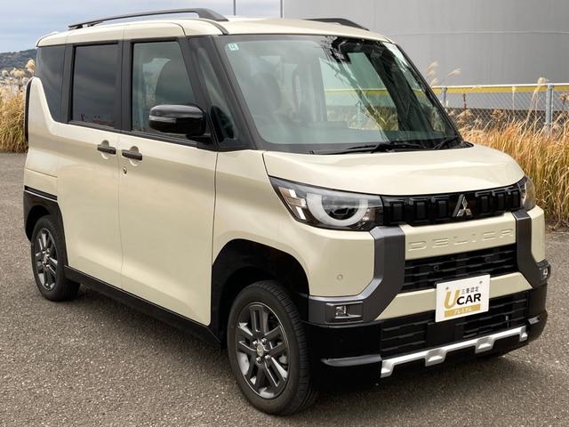 デリカミニ Ｔ　プレミアム　衝突軽減装置　オートハイビーム　ＬＫＡ　寒冷地　パワステ　Ａライト　フルタイム４ＷＤ　エアバッグ　ＬＥＤヘッド　ＥＳＣ　サイドカメラ　クルコン　キーフリー　ルーフレール　シートヒータ　セキュリティ（8枚目）
