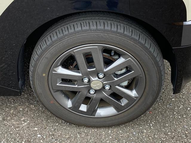 デリカミニ Ｔ　プレミアム　衝突軽減装置　オートハイビーム　ＬＫＡ　寒冷地　パワステ　Ａライト　フルタイム４ＷＤ　エアバッグ　ＬＥＤヘッド　ＥＳＣ　サイドカメラ　クルコン　キーフリー　ルーフレール　シートヒータ　セキュリティ（15枚目）