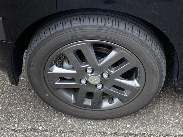 デリカミニ Ｔ　プレミアム　衝突軽減装置　オートハイビーム　ＬＫＡ　寒冷地　パワステ　Ａライト　フルタイム４ＷＤ　エアバッグ　ＬＥＤヘッド　ＥＳＣ　サイドカメラ　クルコン　キーフリー　ルーフレール　シートヒータ　セキュリティ（17枚目）