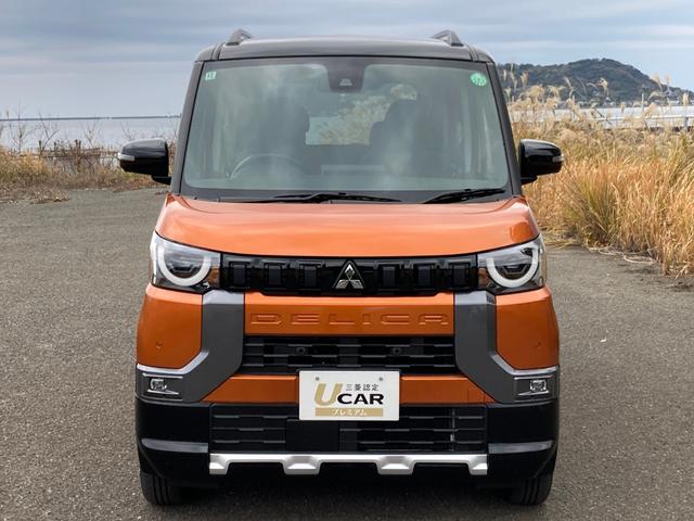 デリカミニ Ｔ　プレミアム　衝突軽減装置　オートハイビーム　ＬＫＡ　寒冷地　パワステ　Ａライト　フルタイム４ＷＤ　エアバッグ　ＬＥＤヘッド　ＥＳＣ　サイドカメラ　クルコン　キーフリー　ルーフレール　シートヒータ　セキュリティ（9枚目）