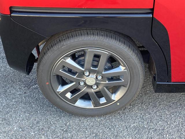 デリカミニ Ｇ　プレミアム（18枚目）